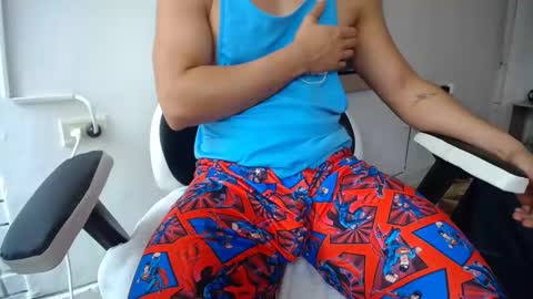 Snapshot of evans_king chatting on 02-27-25, 12:56 Evan online show from 02-27-25, 12:56