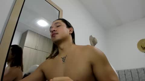 Snapshot of evans_king chatting on 02-11-26, 10:31 Evan online show from 02-11-26, 10:31