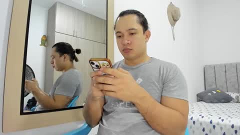 Evan online show from 04-04-26, 12:24