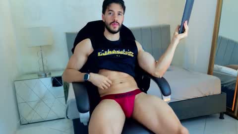 E V A N S online show from 03-09-26, 11:42