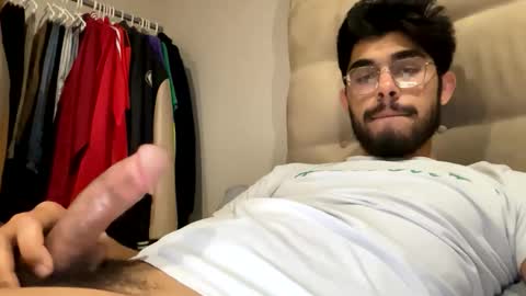 Snapshot of evansjacob chatting on 10-13-25, 12:32 evansjacob online show from 10-13-25, 12:32