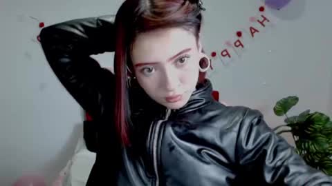 Evanssa lx online show from 09-17-25, 06:53