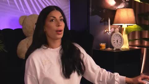 Snapshot of evarhea chatting on 02-23-26, 03:59 EvaRhea online show from 02-23-26, 03:59