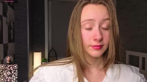 Eva online show from 11-27-25, 07:16