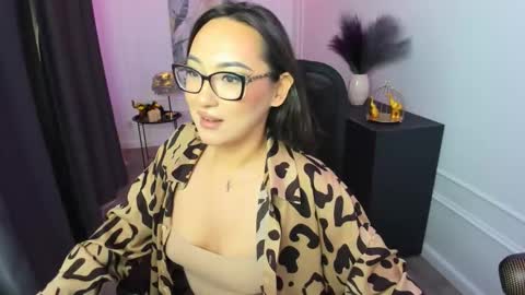 Snapshot of evasarazardje chatting on 02-27-26, 11:43 evasarazardje online show from 02-27-26, 11:43