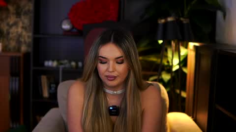 Eva online show from 04-01-26, 01:41