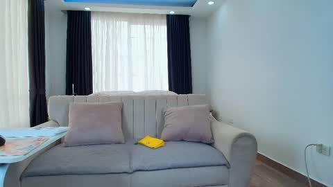  EVA LUNA online show from 04-16-26, 03:02