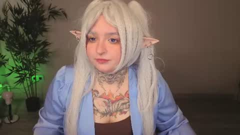 EvaTheWitcher online show from 06-17-26, 02:03