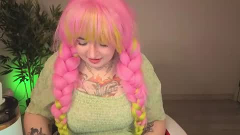 EvaTheWitcher online show from 06-26-26, 09:03