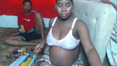 Snapshot of evaxemma chatting on 07-02-26, 03:51 Eva And Emmanuel online show from 07-02-26, 03:51