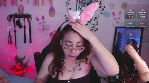 Eve Blue  friends. IG eve blue77 TW EveBlue 1 OF eveblue7 online show from 03-31-26, 06:36