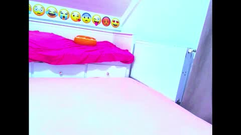 EVEANDMAX online show from 01-12-26, 08:03