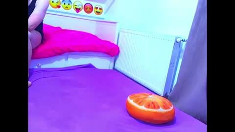 EVEANDMAX online show from 02-13-26, 08:05