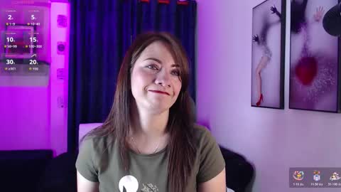 Evee online show from 12-19-25, 10:17