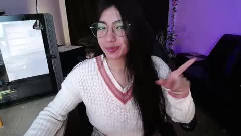 Kissed by an angel  IG evee  lyn20 online show from 02-26-25, 06:04