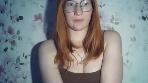 Snapshot of eveliina_shy chatting on 06-16-26, 03:58 Evelina online show from 06-16-26, 03:58