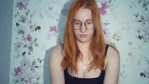 Snapshot of eveliina_shy chatting on 07-07-26, 01:37 Evelina online show from 07-07-26, 01:37