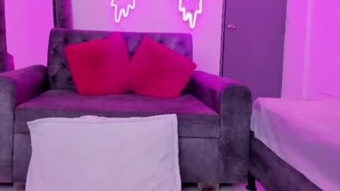 evelin__thompsson online show from 07-22-26, 02:58