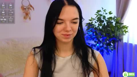 Snapshot of evelin_wow chatting on 02-25-26, 10:03 evelin_wow online show from 02-25-26, 10:03