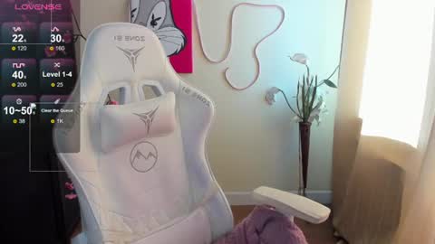 Snapshot of evelinalu chatting on 07-10-26, 01:21 Evelina online show from 07-10-26, 01:21