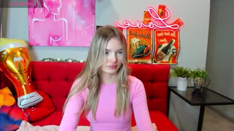 Eveline online show from 10-07-25, 08:44