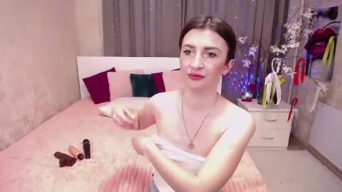 Snapshot of evelingills chatting on 06-11-26, 05:38 Evelin online show from 06-11-26, 05:38