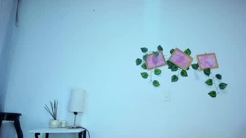 Snapshot of evelinmiller9 chatting on 11-05-25, 11:54 Evelin Miller online show from 11-05-25, 11:54