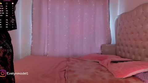 evelyn evelyn online show from 01-11-25, 05:51