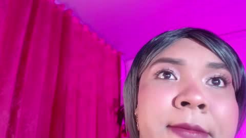 Evelyn Sandoval online show from 02-22-26, 02:24