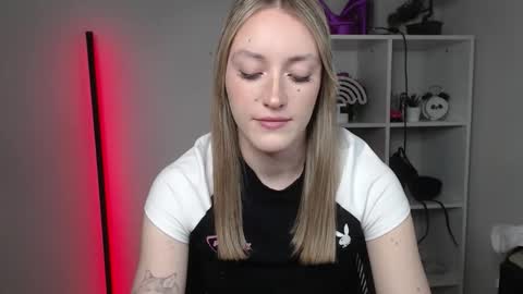 evelynblond online show from 03-11-26, 07:03