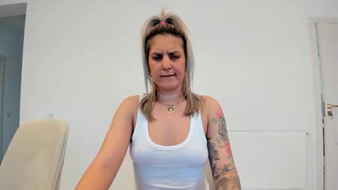 evelynevyyy online show from 03-16-26, 07:34