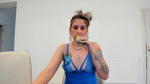 evelynevyyy online show from 03-17-26, 06:39