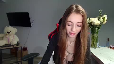 evelynn_mooree online show from 12-13-24, 01:26