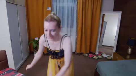 evelynreagan online show from 06-27-26, 06:18