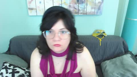 Everly online show from 02-03-25, 10:21