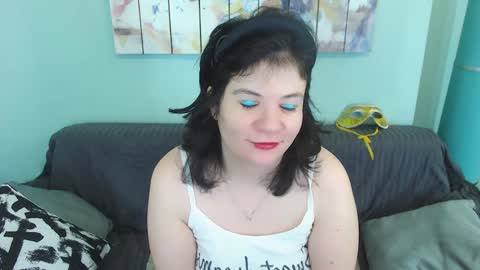 Everly online show from 02-05-25, 04:14