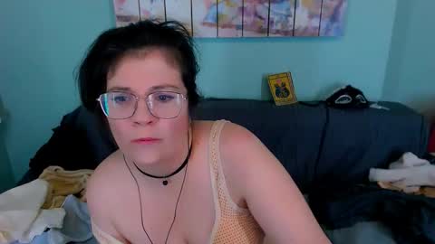 Everly online show from 03-13-26, 05:30