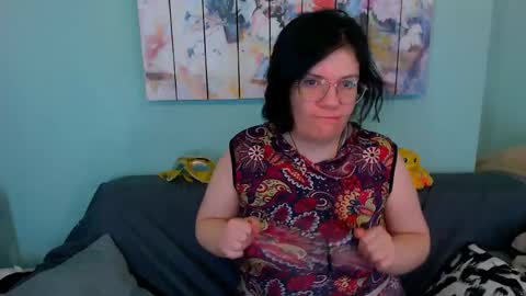 Everly online show from 05-16-26, 10:47