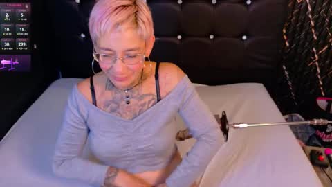 everlyn_sexx online show from 03-19-26, 12:31