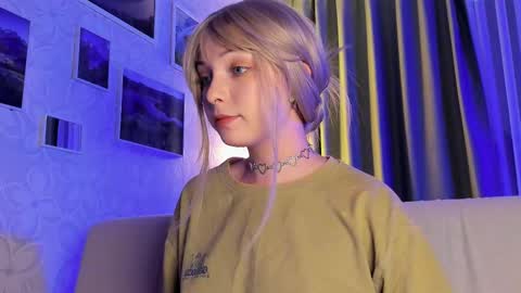 Forget me not eve on CB online show from 09-11-25, 10:37