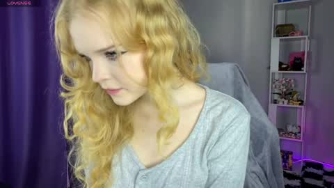 Snapshot of evetease chatting on 06-07-26, 05:44 Eva online show from 06-07-26, 05:44