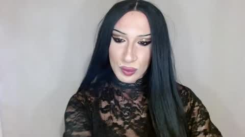 Snapshot of evezephira chatting on 09-21-25, 07:04 Supreme Maestra online show from 09-21-25, 07:04