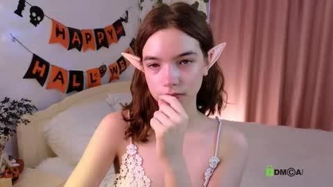 evi_brook online show from 10-29-25, 08:38