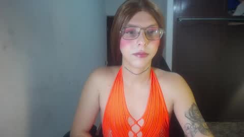 Evi online show from 05-19-26, 09:21