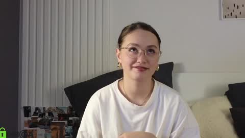 evi_woow online show from 01-26-25, 04:30