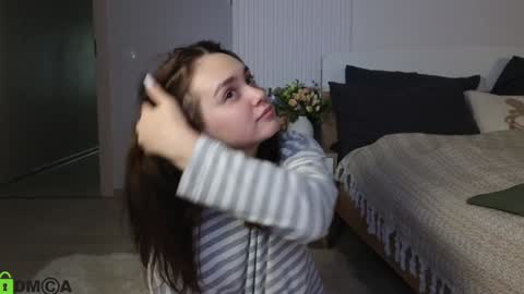 evi_woow online show from 01-29-25, 08:25