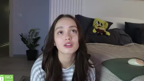 evi_woow online show from 11-10-25, 10:31