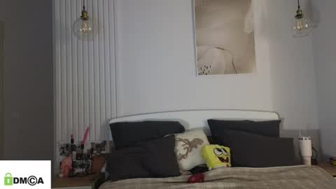 evi_woow online show from 02-16-26, 09:11