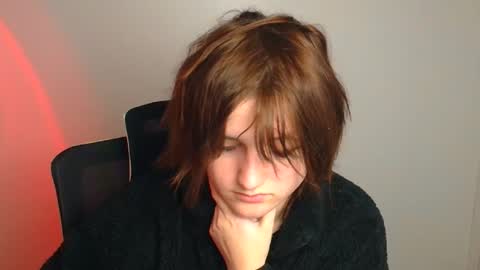 Evie online show from 02-09-26, 07:45