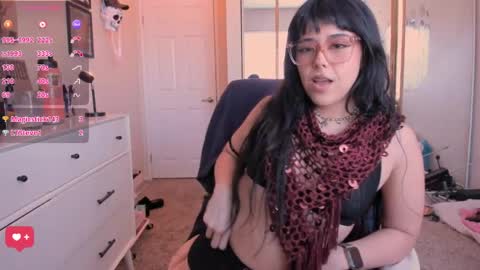 Evie Luna online show from 04-19-26, 12:54